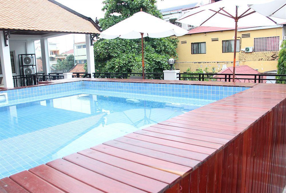 Number 9 Hotel Phnom Penh Exterior foto