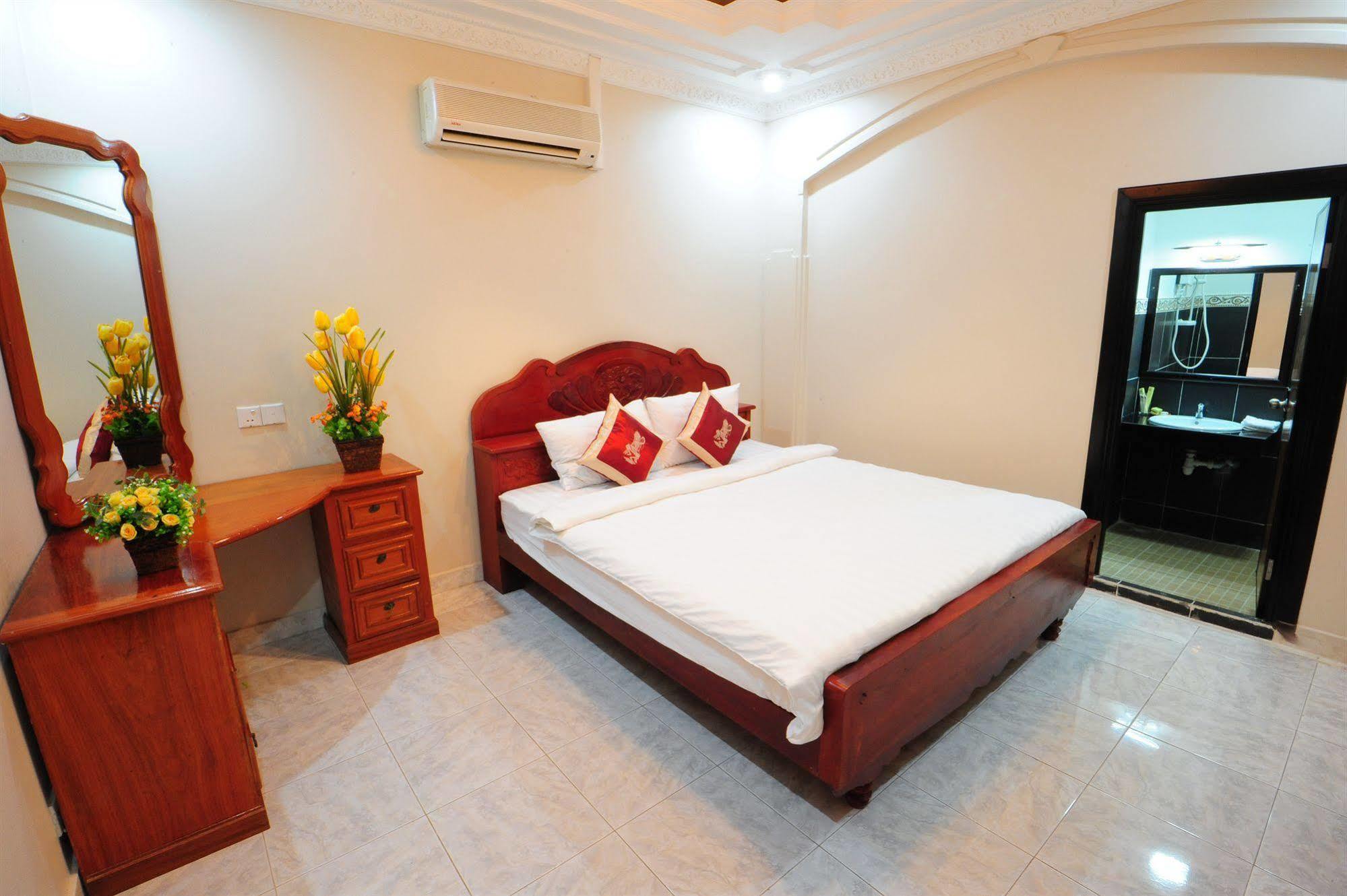 Number 9 Hotel Phnom Penh Exterior foto